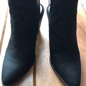 Women’s booties